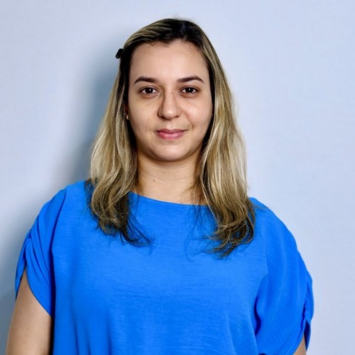 Profª Flaviane